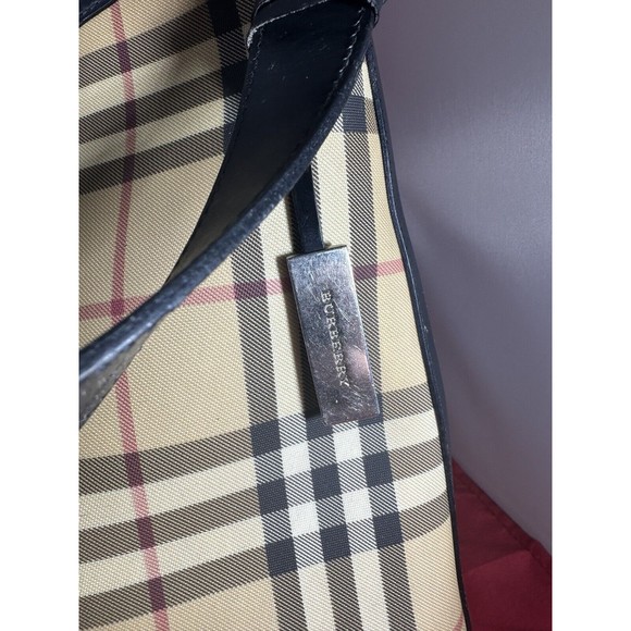 Burberry London Classic Haymarket Check Medium‎ Handbag, Italy T-02-2 - Picture 6 of 16